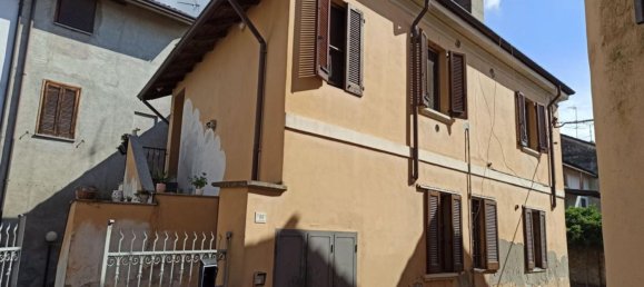 2 rooms Apartment in Voghera, Italy No. 102055 3