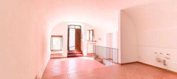 Apartamento de 2 divisões em L'Aquila, Italy N.º 9138 5
