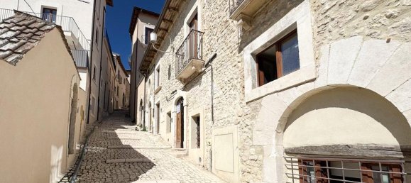 Apartamento de 2 divisões em L'Aquila, Italy N.º 9138 3