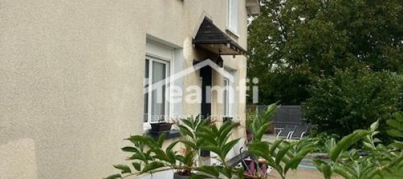 4 Schlafzimmer Haus in Civray, France, Nr. 233402 26