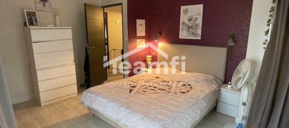 4 Schlafzimmer Haus in Civray, France, Nr. 233402 6