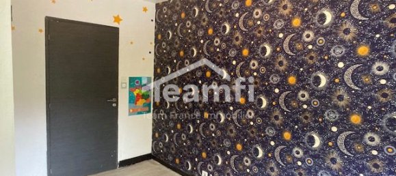 4 Schlafzimmer Haus in Civray, France, Nr. 233402 27