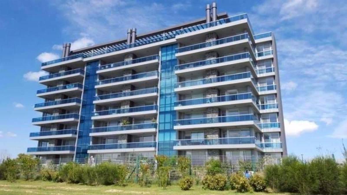 Studio in Tigre, Argentina No. 6168