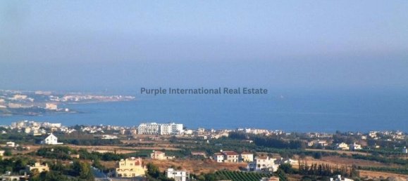 4 bedrooms Villa in Pegeia, Cyprus No. 928 3