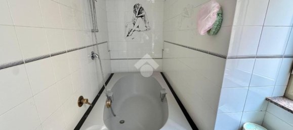 3 bedrooms Apartment in Naples, Italy No. 311571 16