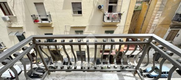 3 bedrooms Apartment in Naples, Italy No. 311571 9