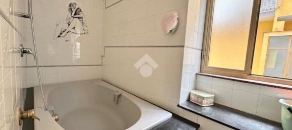 3 bedrooms Apartment in Naples, Italy No. 311571 21