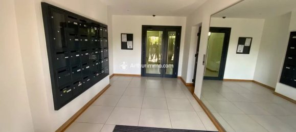 2 bedrooms Apartment in Ballainvilliers, France No. 185938 10