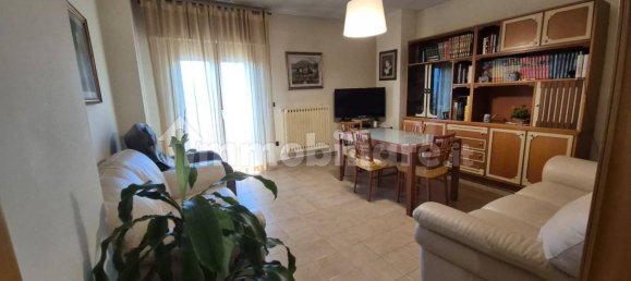 2 chambres Appartement à Avezzano, Italy No. 348161 2