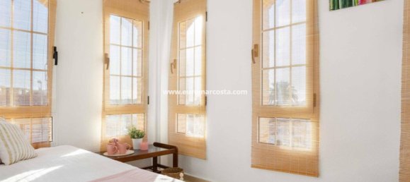 Вилла с 5 спальнями в Аликанте, Испания № 92286 3