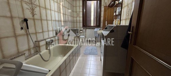 3 Schlafzimmer Haus in Martignana di Po, Italy, Nr. 271564 28