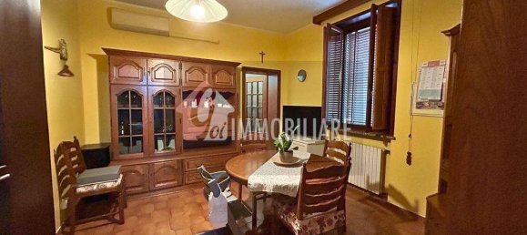 3 Schlafzimmer Haus in Martignana di Po, Italy, Nr. 271564 8