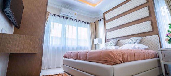 4 bedrooms Cafe / restaurant in Pattaya, Thailand No. 1848 8