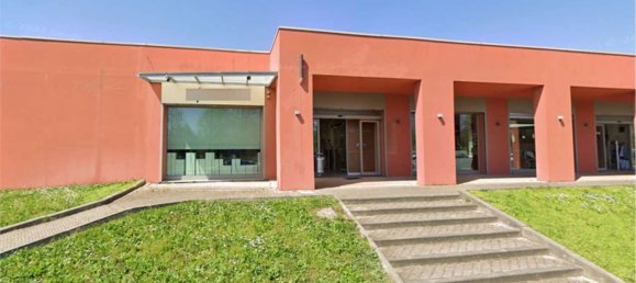 Gewerbliche Immobilie in Scarperia e San Piero, Italy 1127m², Nr. 321376 2