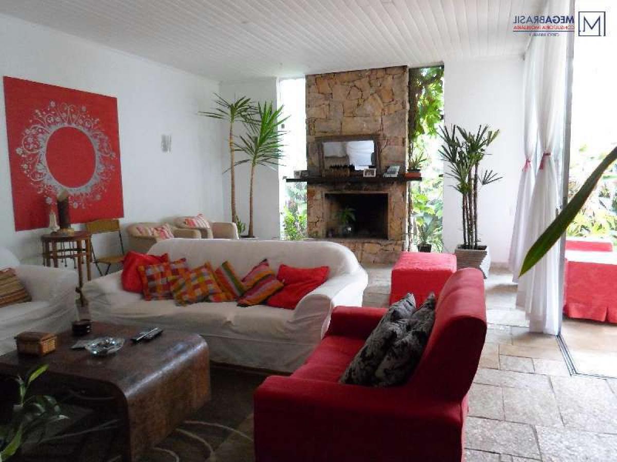 Casa de 4 dormitorios en Sao Paulo, Brazil No. 436802