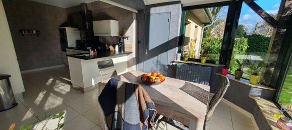 5 Schlafzimmer Haus in Saint-Berthevin, France, Nr. 359199 3