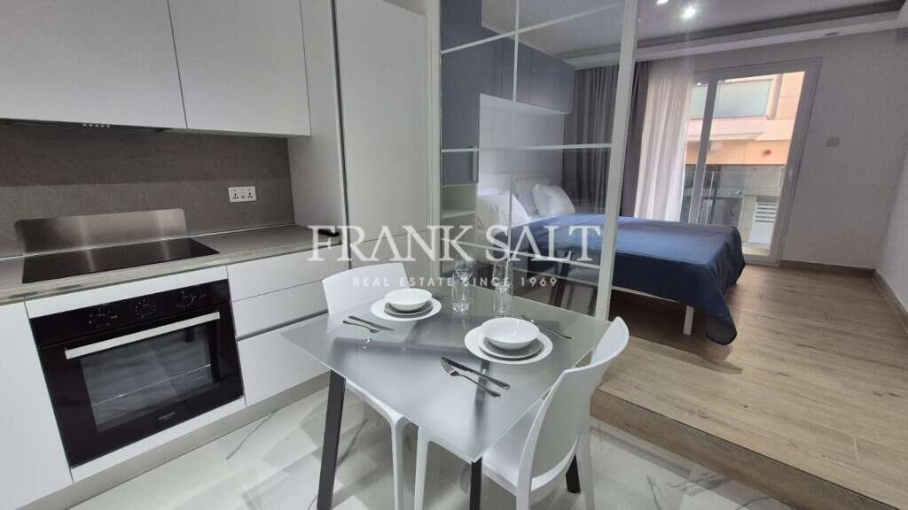 1 bedroom Apartment in Gzira, Malta No. 11414