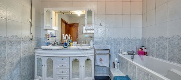 4 bedrooms House in Azambuja, Portugal No. 50752 18