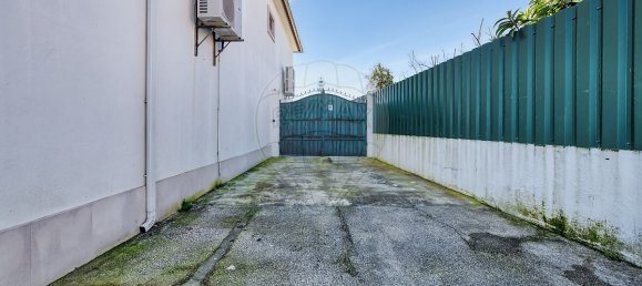 4 bedrooms House in Azambuja, Portugal No. 50752 11