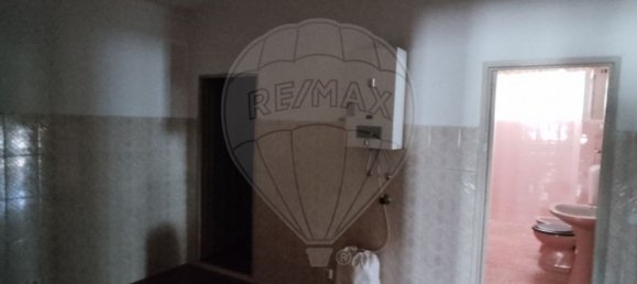 Casa de 4 dormitorios en Fronteira, Portugal No. 21732 21