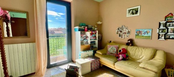3 rooms Apartment in Bottanuco, Italy No. 298944 14