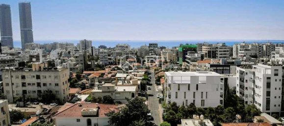 3 bedrooms Apartment in Limassol, Cyprus No. 7894 7