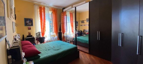 3 rooms Apartment in Genoa, Italy No. 176823 12