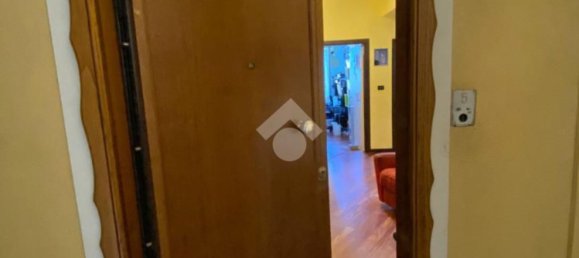 3 rooms Apartment in Genoa, Italy No. 176823 4