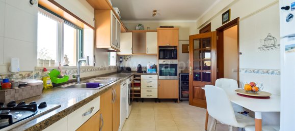 4 bedrooms House in Faro, Portugal No. 123893 6