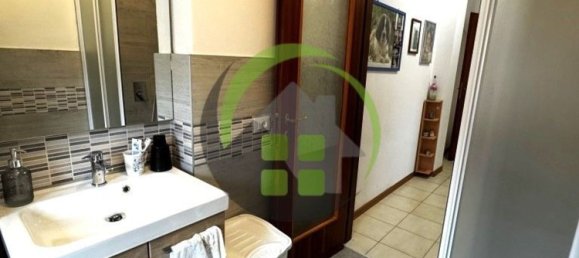 3 rooms Apartment in Fiorano al Serio, Italy No. 162617 15