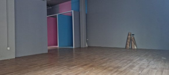 70m² Commercial property in Roseto degli Abruzzi, Italy No. 289912 11