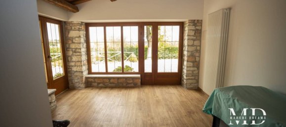 6 Schlafzimmer Villa in San Severino Marche, Italy, Nr. 326256 23