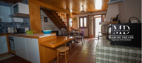 6 Schlafzimmer Villa in San Severino Marche, Italy, Nr. 326256 14