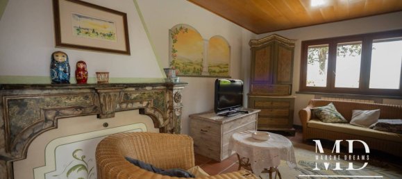 6 Schlafzimmer Villa in San Severino Marche, Italy, Nr. 326256 13