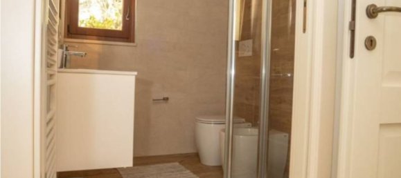 6 Schlafzimmer Villa in San Severino Marche, Italy, Nr. 326256 22