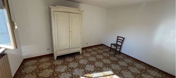 2 bedrooms House in Montechiaro d'Asti, Italy No. 294102 10