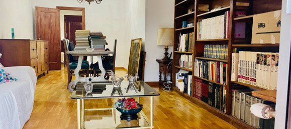 3 bedrooms Apartment in Madrid, Spain No. 156499 9