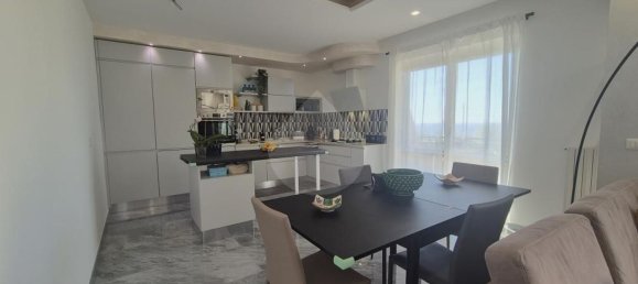 3-Zimmer Wohnung in Pizzo, Italy, Nr. 275101 11