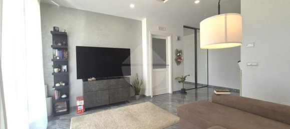 3-Zimmer Wohnung in Pizzo, Italy, Nr. 275101 14