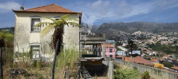 3 bedrooms House in Funchal, Portugal No. 145875 4