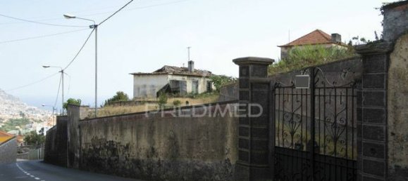 3 bedrooms House in Funchal, Portugal No. 145875 2