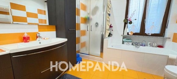 4 rooms Apartment in Turin, Italy No. 214465 14