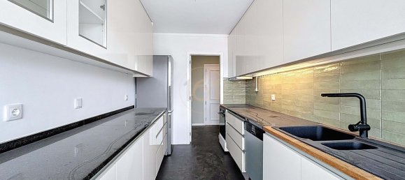 3 Schlafzimmer Doppelhaus in Porto, Portugal, Nr. 352955 8