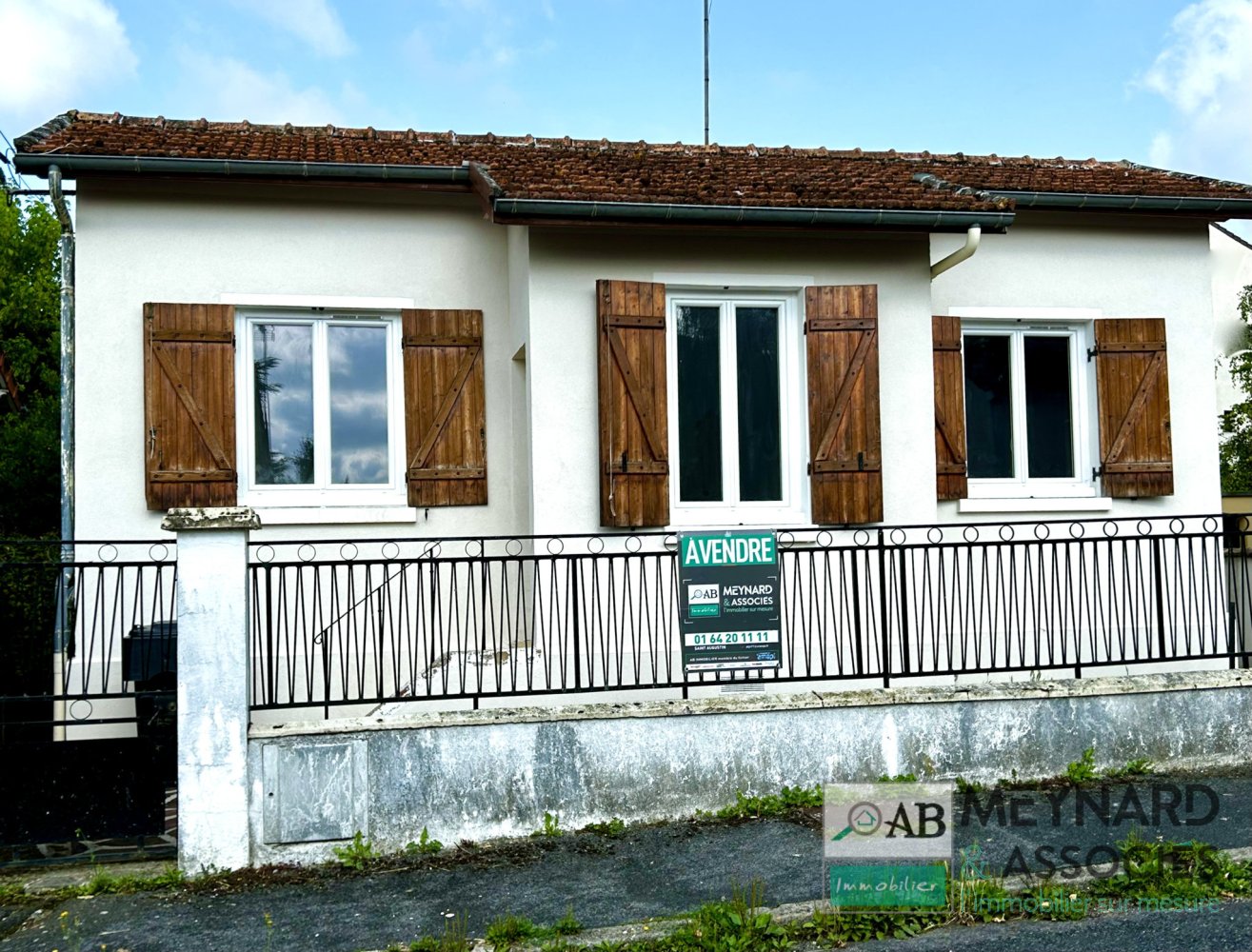 Casa T2 em Crecy-la-Chapelle, France N.º 180580