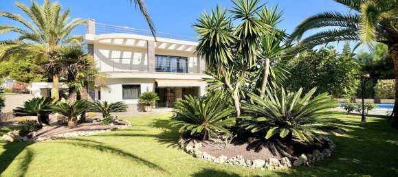 4 bedrooms Villa in La Zenia, Spain No. 1057 9