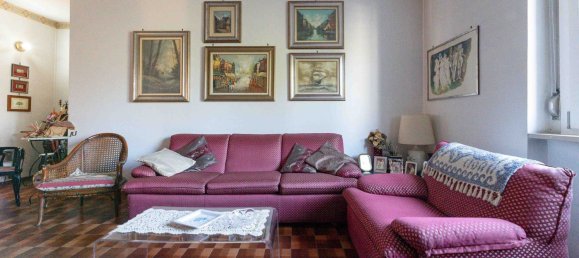 4 rooms Apartment in Rivoli, Italy No. 10056 9