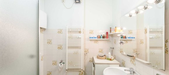 4 rooms Apartment in Rivoli, Italy No. 10056 23