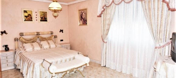 4 bedrooms Villa in La Nucia, Spain No. 2554 18