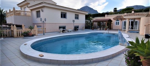 4 bedrooms Villa in La Nucia, Spain No. 2554 5