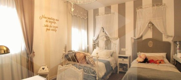 5 rooms House in Calcinaia, Italy No. 19968 18